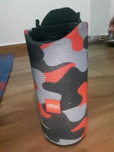 CYOMI Camo Wireless Bluetooth Speaker