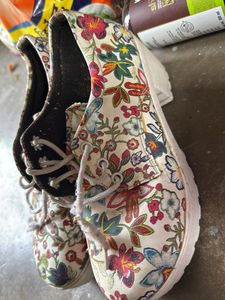 Floral Print Canvas Sneakers