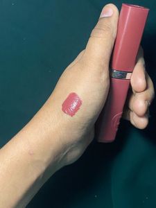 L'Oreal Paris Lipstick - brown