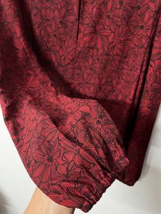 Puff Sleeved Burgundy top