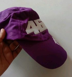 Caps