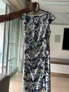 Fixed price, lovely  white dress
