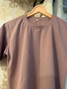 Brand New Mauve Textured Tee, Bust- 34/32
