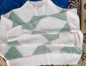 Pinteresty Cropped Sweater