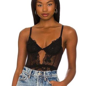 Lace Detail Bodysuit branded size S