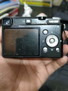 Nikon coolpix p60 camera