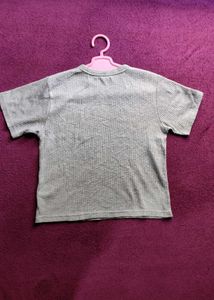 Gray Ribbed Pocket Tee
