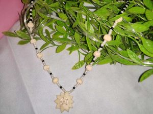 Sangmar-mar Souvenir Pendant