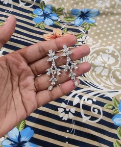 Fancy Rhodium Plated Austrian Diamond Earing Set