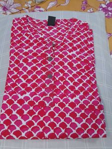 7 Short Kurtas For Women