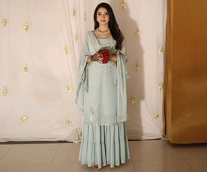 Elegant Kurta Set & Dupatta