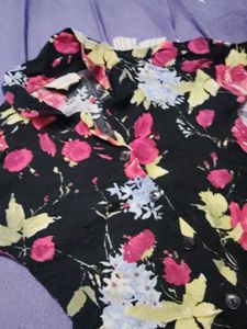 Stylish Crop Shirt For Women&#39;s
