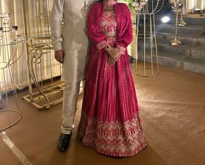 Couple ethnic pair