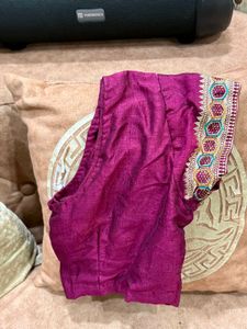 Beautiful Wine Color Saree With Blouse