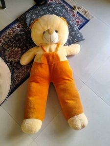 Giant Teddy Bear - Adorable!