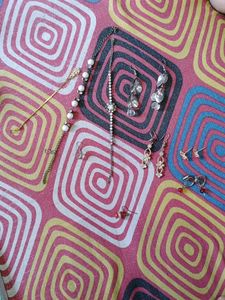 Mang Tika 4 Ear Rings And 2 Bracelets