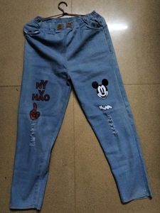 size 28... small scratches on both sides...