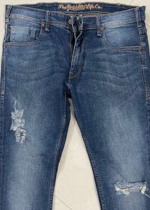 Roadster Distressed Jeans