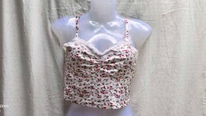 ZAFUL CUTE FLORAL TOP