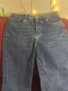 Navy Blue Straight-Fit Jeans | Size 30