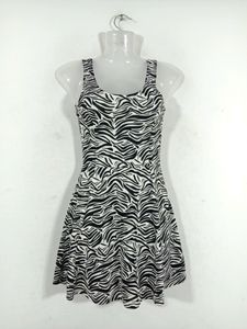 Black And White Causal Dress (Women's)