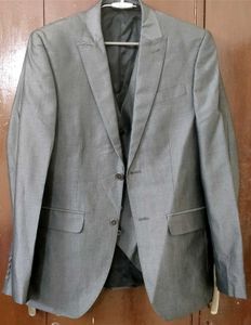 BlackBerrys Three Piece Coat Suit 🔥Limited Time🔥