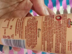 Face Wash Red Sandalwood Manjistha All Skin Types