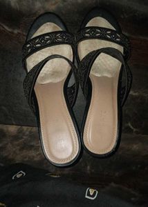 Synthetic sandal