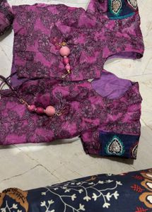 Beautiful Saree With Net At The Bottom And Blouse