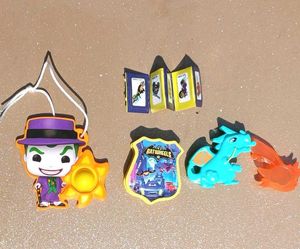 jocker pop it,batman badge and dragon