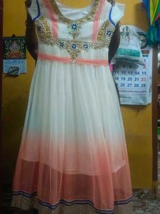 Girl&#39;s Festive Dress