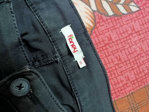 Black Slim Fit Jeans