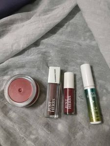 Just Herbs Travel Touch Up Kit
