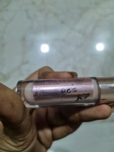 Revolution Concealer