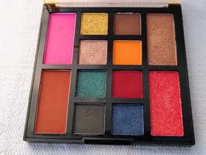 Hilaryrhoda Eye Shadow Palate