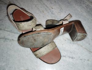 Inc.5 Heel Sandal. Size Is 39.