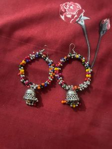7 sets of jhumkas, ₹50 each, All buy get 1 free.
