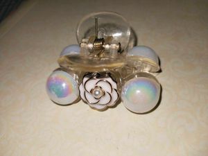 Flower Pearl Hair Clip
