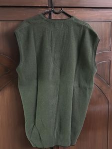 Woodland Mens Sleeveless Sweater XXL
