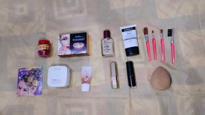 Makeup Set