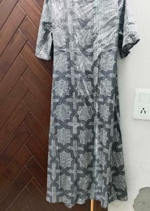 Patterned Grey Dress