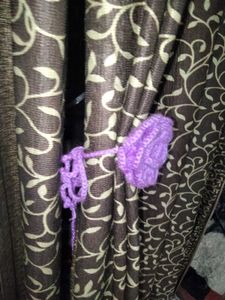 Curtain holder Purple