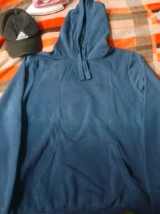 United Colors Hoodie