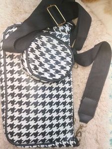 Solid Sling Bag