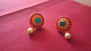 Multi Colour Pendal With Earning