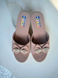 Cute Pink Bow Slides