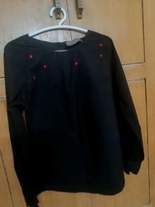 Sale Offer! Veromoda Black Top