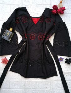 Cutout Emobroidery Fitted Kurti🖤