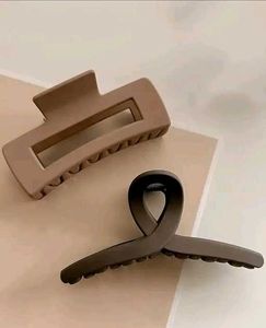 4 Pc Hair Claw Clip Set Random Colours