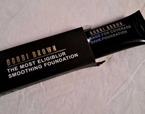 Bobbi Brown Matte Foundation